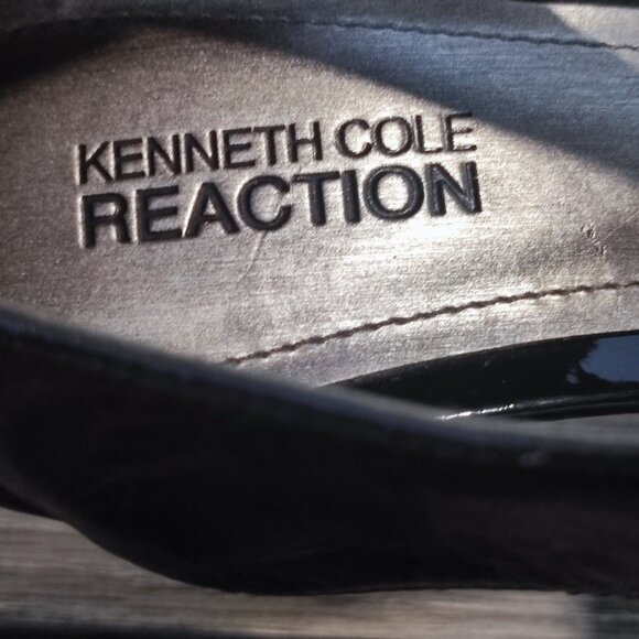 Kenneth Cole Reaction Sandals size 8 M Black High heel Leather Cross Strap - Picture 9 of 13
